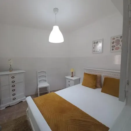 Apartman Casas Duarte 1 *